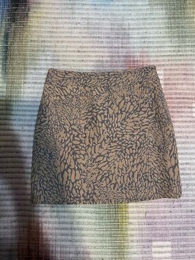 LOFT Tan and Black Skirt